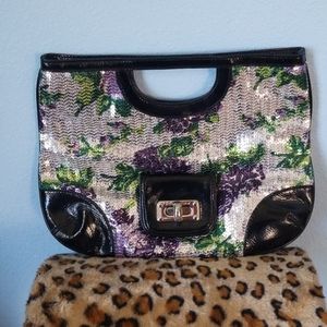 Betsy Johnson Sequin Clutch🍇